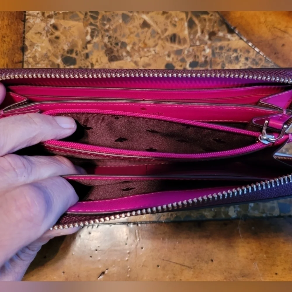 Kate Spade burgundy leather wallet - Picture 8 of 11